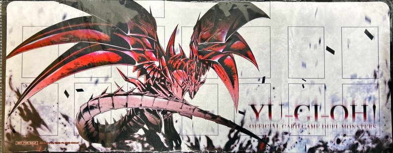 画像1: 【未開封】レッドアイズダークネスメタルドラゴン(ニューロン)/ハーフプレイマット (1)