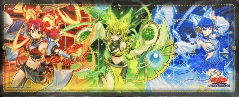 画像1: 【未開封】御巫/ハーフプレイマット (1)
