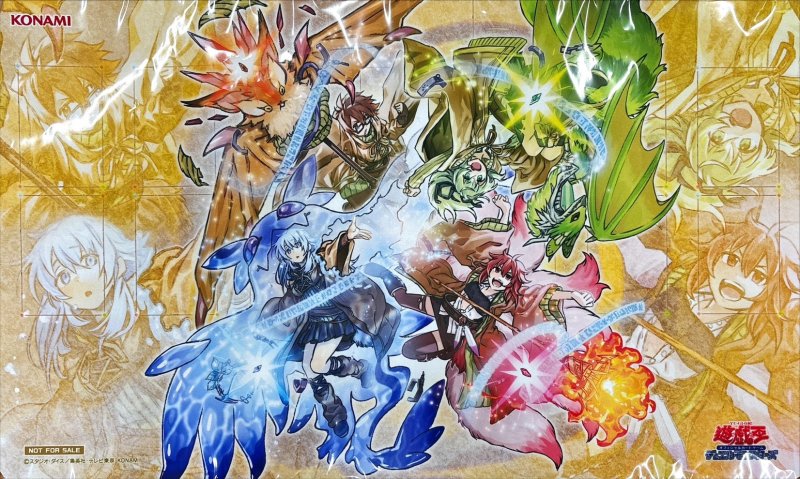 画像1: 【未開封】四花繚乱の霊使い(RANKINGDUEL2025) /プレイマット (1)